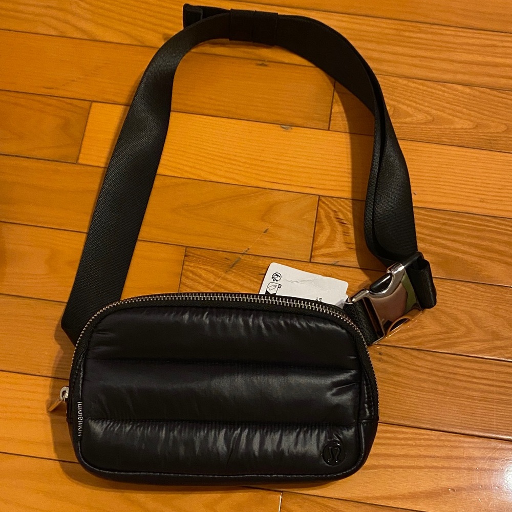 lululemon athletica Black Belt Bag